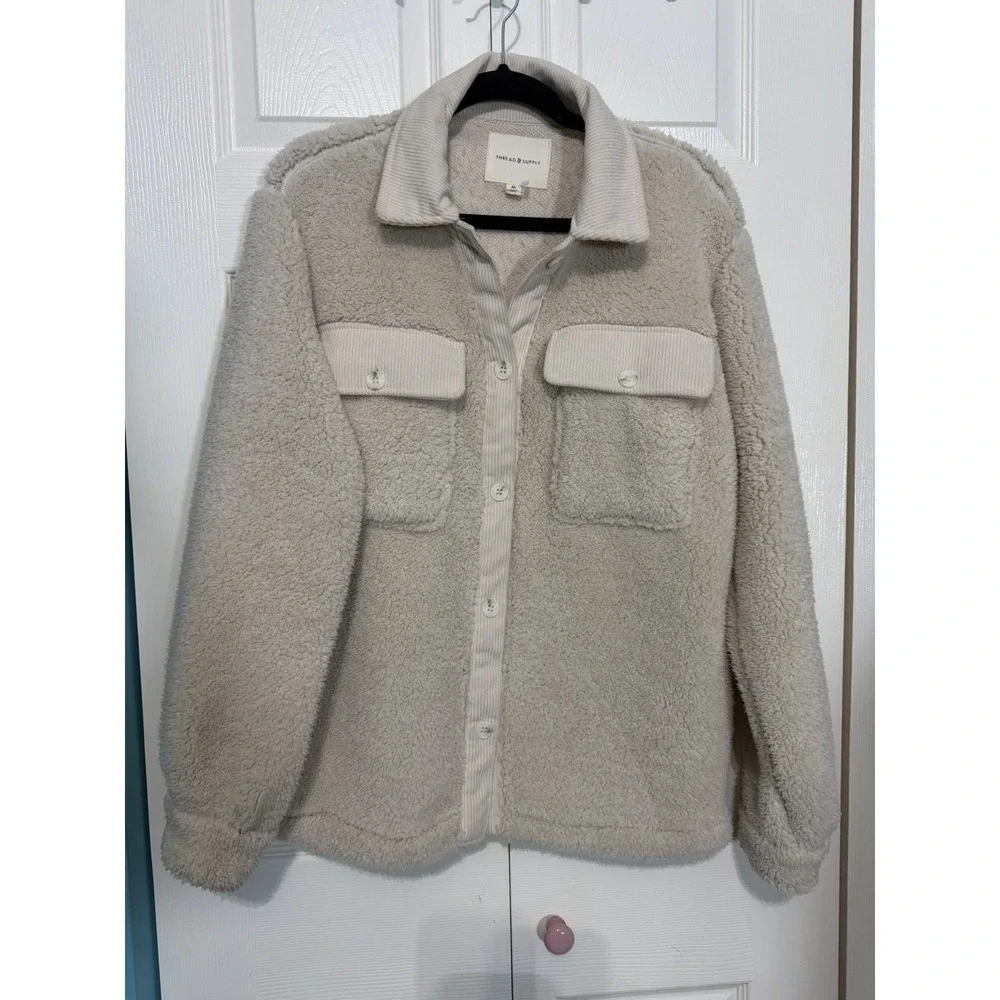 Thread and Supply Women's Ivory Sherpa Shacket Size Medium‎